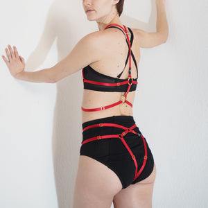 Bon Bondage Harness String Slim ruby